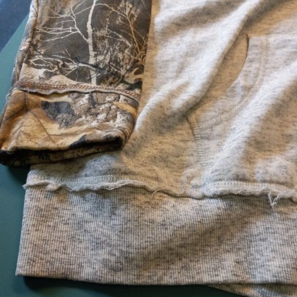 Realtree Camo Sleeves XL Lightweight Hooded Zipper Front pockets Sweatshirt - Picture 4 of 7